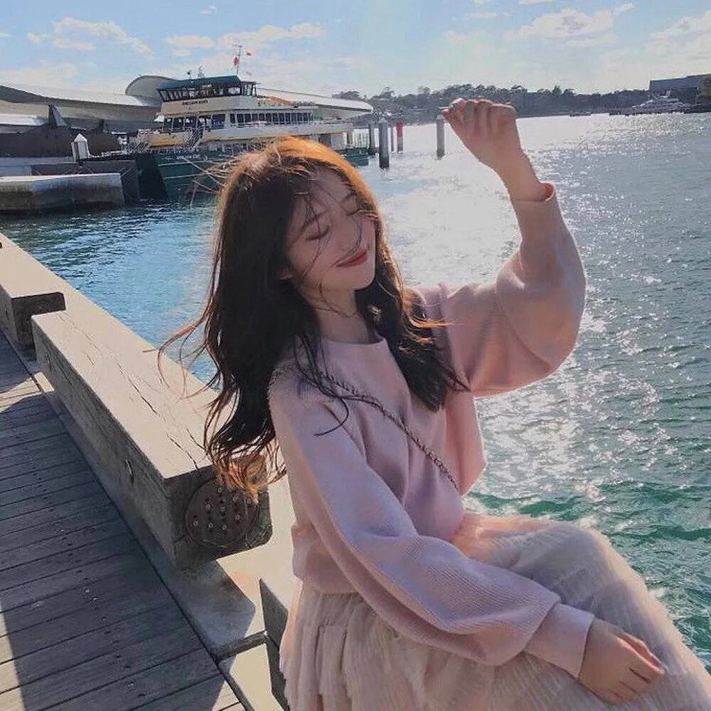 夏威夷冲浪女孩